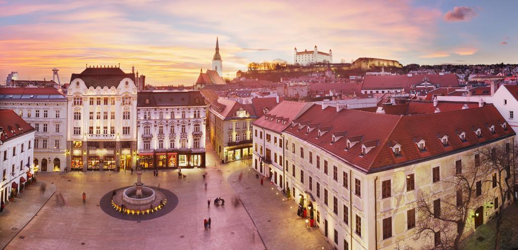 Aplend City Laurinska 11 Bratislava Exterior photo