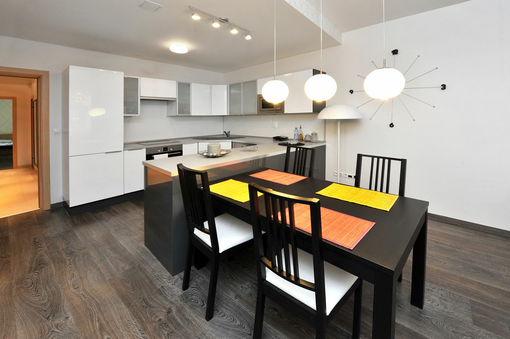 Aplend City Laurinska 11 Bratislava Exterior photo